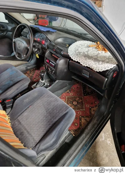 sucharixx - Udekorowałem trochę samochód
#motoryzacja #chwalesie