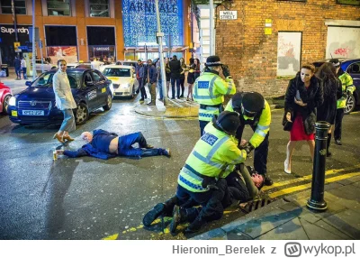 Hieronim_Berelek - >ogarną na zachodnie standardy 

@Frygus96: ( ͡º ͜ʖ͡º)