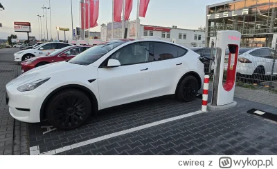 cwireq - @123_: ja jezdze modelem Y i czuje ze jest mocno technologicznie do przodu. ...
