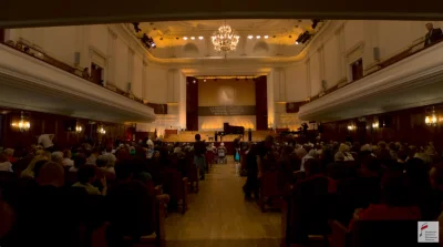 ZuzkazBornholmu - Bardzo mi się podoba okazałość i dostojność tej sali, przy prostoci...