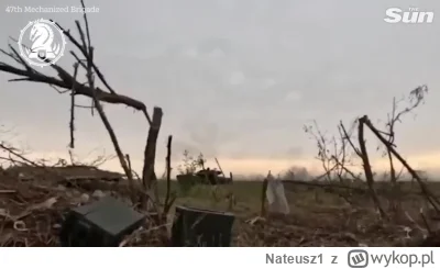 Nateusz1 - Ukraiński czołg w kacji,  prawdopodnie Leopard 2,  prowadzi ostrzał na fro...