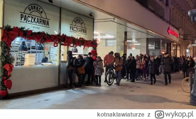 kotnaklawiaturze - #bekazpodludzi #polak #lodz

Dawaj halinka staniemy po temgo poncz...