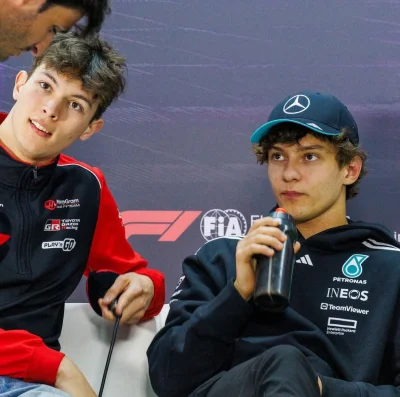 dodi-lukebakio - #f1 Ollie i Kimi :)