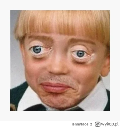 lennyface - #slubodpierwszegowejrzenia
 dźwiękowec wyzywany przez Agatę