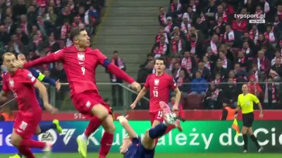 Minieri - "Faul" Lewego xD
Mirror: https://streamin.link/v/dec22da5
#mecz #meczgif