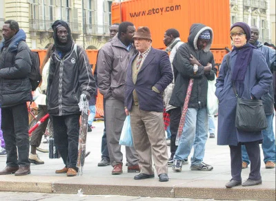 Rinter - Luty 2050 - Warszawscy landlordzi, jedni z nielicznych białych pozostałych w...