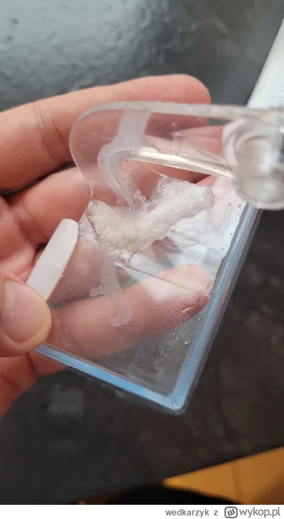 wedkarzyk - Bardzo dziękuję wszystkim za pomoc. Skleiłem kropelką wymieszaną z sodą o...