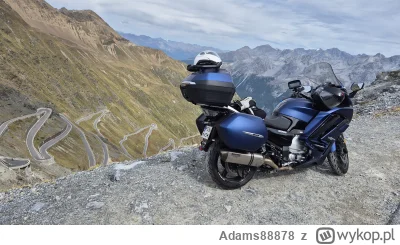 Adams88878 - A stwierdziłem w sobotę wieczorem, że przejechałbym się na Stelvio. No w...