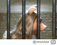 onootza - Panie gadzie proszem mnie natychmiast wypuścić, mam paznomkcie dziś na 16
#...