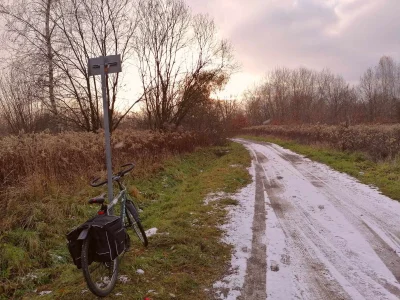 CrazyxDriver - 644 621 + 33 + 3 + 15 + 8 + 16 + 48 + 42 = 644 786

Byłem w poprzednią...