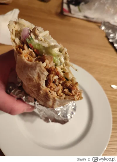 diway - Wjeżdża kebabik, se zrobiłem prezent na dzień kobiet.