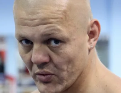 PytanieZaPytaniem - @pearl_jamik: "Zrobilam sobie usta, jestem piekna."