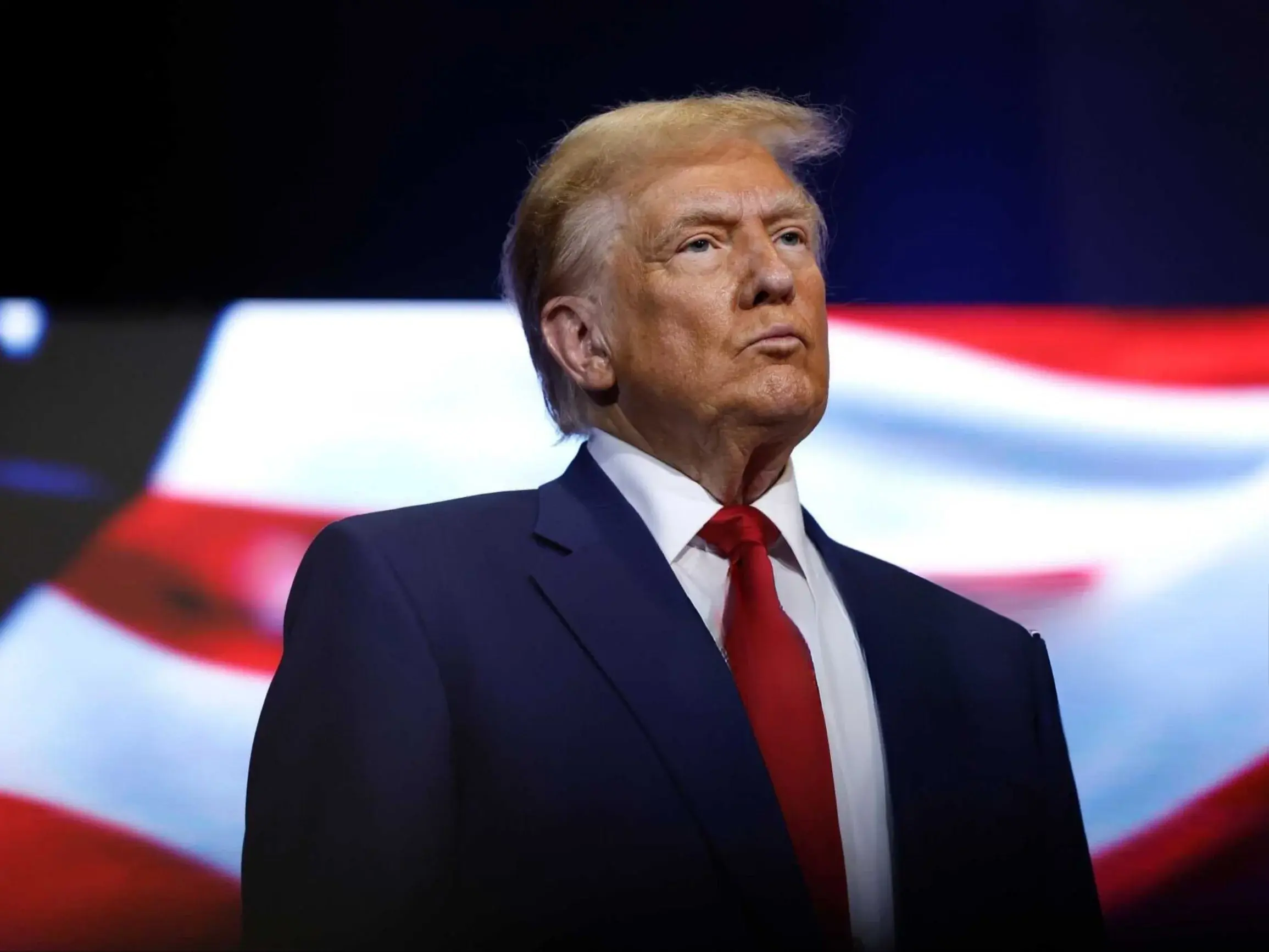 ShadyTalezz - Można już bez cienia wątpliwości powiedzieć, że w USA mamy doczynienia ...