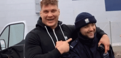 BadBoyIndygo - @edenmar: To jest d------e?