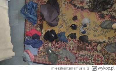 mieszkamzmamusia - #przegryw Huop dał matce do prania swoje rzeczy i zrobił zdjęcie, ...