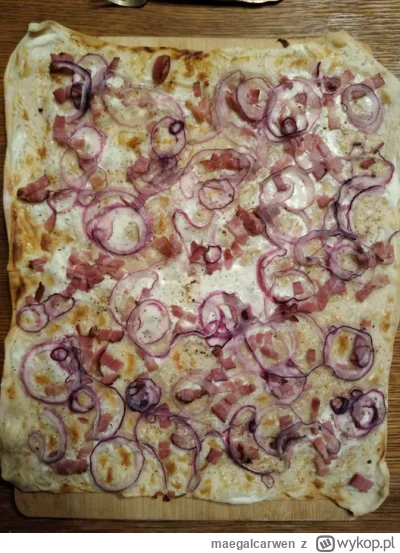 maegalcarwen - Placek alzacki, do tego kiszona kapusta i barszcz do popicia. Mam wraż...