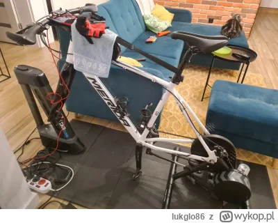 lukglo86 - @ovsky: możez podpiąć pod trenażer każdy rower. Ja mam wpięty rower crosso...