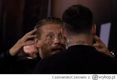 CzatownikzCzatowni - @kiniaFF: tik tak ( ͡° ͜ʖ ͡°)