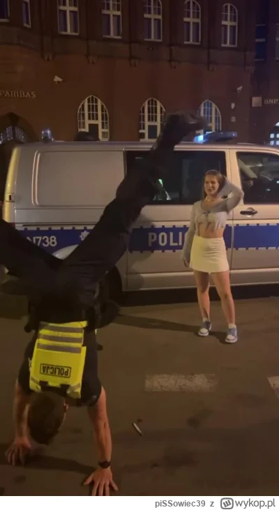 piSSowiec39 - Babe zobaczył i cyrkuje ( ͡° ᴥ ͡°) #policja #polska