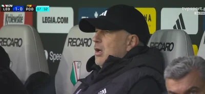 KebabZostrymSosem - #mecz zdziwiony, że bramki nie ma, a do wystawiania KAPItana to p...