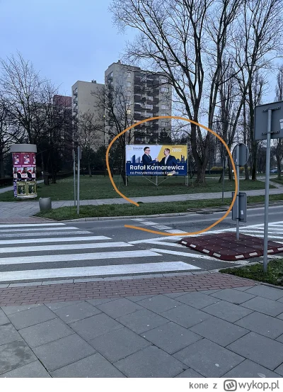 kone - Ten baner na metalowej konstrukcji to zgodne z ustawą krajobrazową?
#krakow ró...