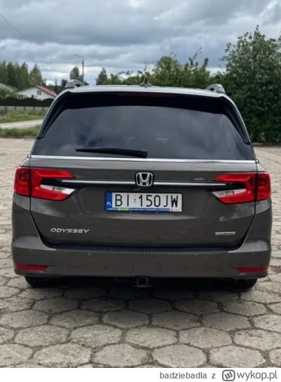 badziebadla - @spanzik  @Lardor normalnie się mieści zwykła tablica, ale jakiś głąb r...