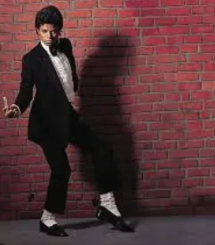 bialy100k - @rzepamalinoa: Będziesz trendy jak Jackson w połowie lat 80 ;)