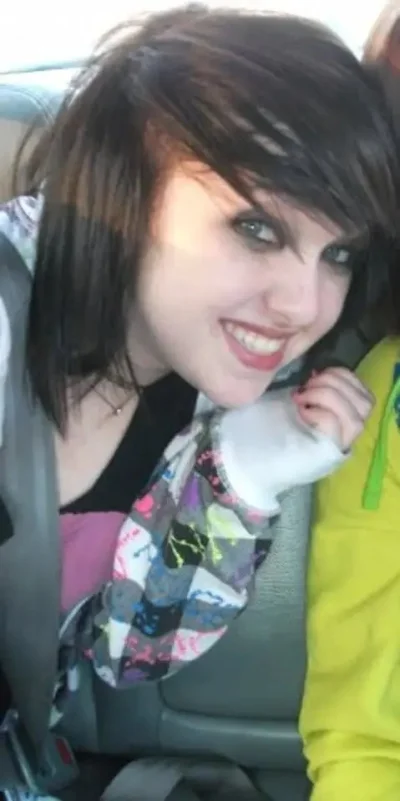 Nevermore_ - #przegryw #pytaniedoeksperta #zdrowie 
Jak smakują pośladki 18 letniej a...