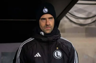 matixrr - >- Wpuszcza trener Chodynę?
- Tak, a co?
- Nie boi się trener że to nic nie...