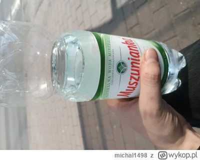 michal1498 - Pijcie wodę, dużo wody 
#przegryw
