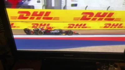 MatiKorek - @SpliTF1 to czym sie rozni ta sytuacja od tej z konca wyscigu