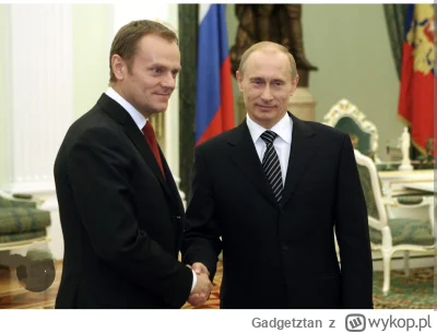 Gadgetztan - @sandal: Donald Tusk gratulujący Putinowi wyboru na kolejną kadencję.