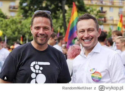 RandomNetUser - @splinter96: Pierwsza lepsza kobieta jest ładniejsza od żony Prezyden...