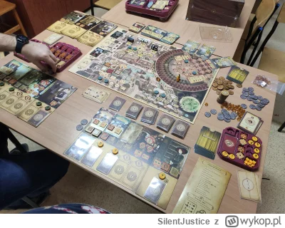 SilentJustice - #grybezpradu 
Wczoraj pierwsza rozgrywka w trickeriona z mroczna alej...
