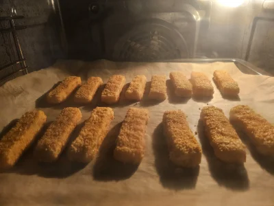 staryhuop0 - #przegryw
Paluszkuf rybowych robi se.
No bo co.