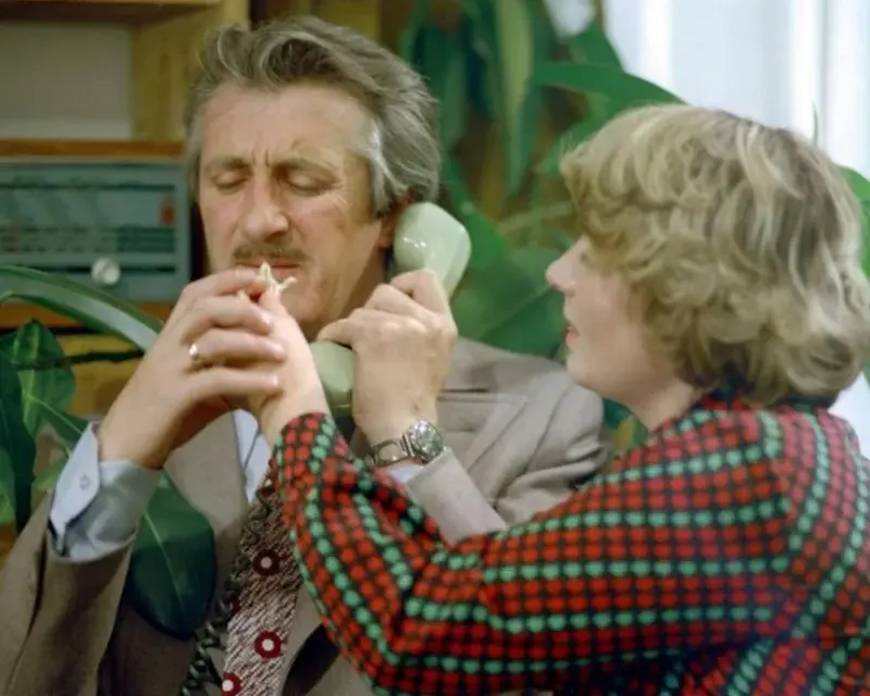 ericflat - Ten serial jakoś dziwnie sią zestarzał... Ktoś z dzisiejszych 40-latków, 4...