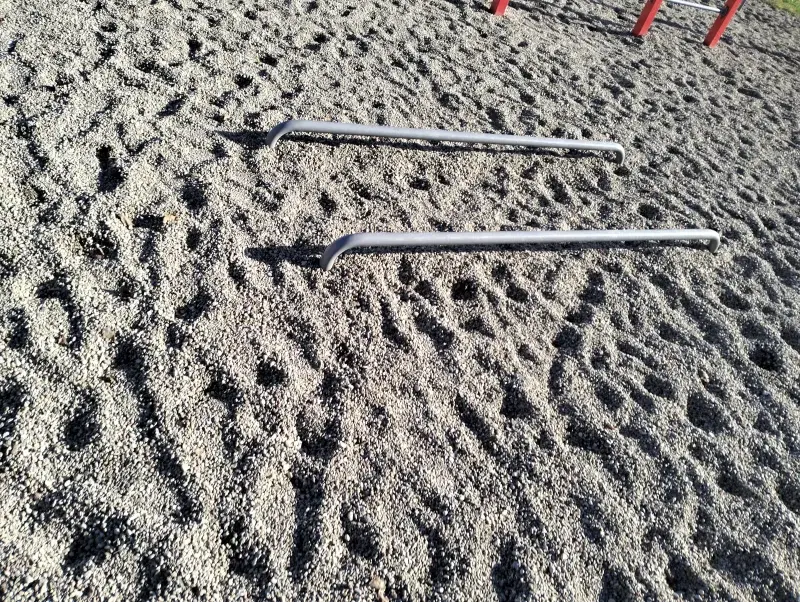 mielonkazdzika - Jak mozna miec takie ograniczone myslenie, i pomalowac te rury masku...