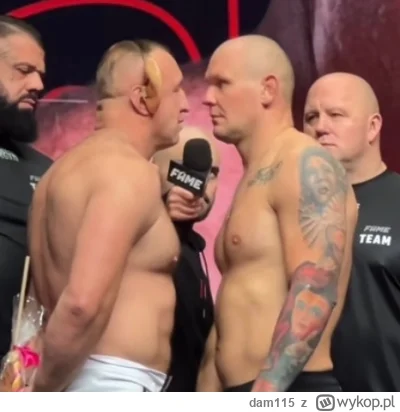 dam115 - Ciekawe czy pasternak wiedział, że minda przyczepił sobie uszy czy myślał, ż...