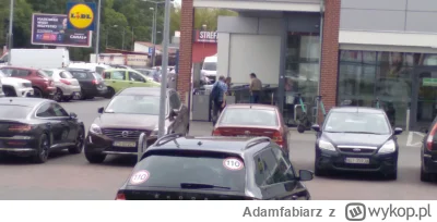 Adamfabiarz - Jestem trochę przerażony tym wypadkiem na A1 spowodowanym przez BMW wła...