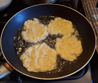 Arutam2002 - #przegryw huop sobie placki ziemniaczane na lobiod tuszy, ale ja zawiedz...