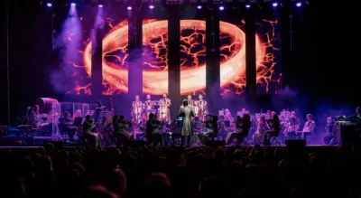 krav - ktoś wybiera się na początku przyszłego roku na Lords of the Sound Orchestra?
...