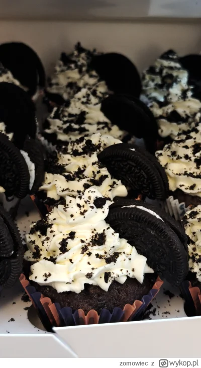 zomowiec - @zomowiec .