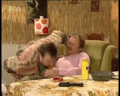 schnippen_schnappen - @vieniasn: ( ಠ ͜ʖಠ)