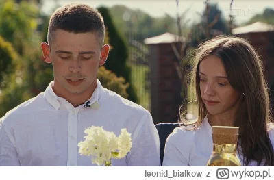 leonid_bialkow - #rolnikszukazony kiedy ojciec przed wigilią czyta biblię i matka cze...