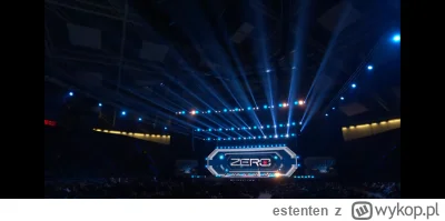 estenten - Piękny sufit. 

#kanalzero