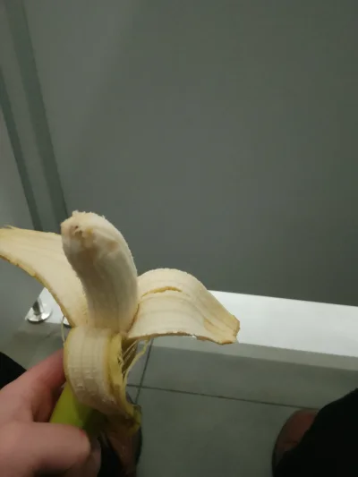 NadWislanskiAnon - jem banana #przegryw