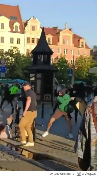 24GHzWireless - #wroclaw na rynku już mały before przed jutrem ( ͡º ͜ʖ͡º)

#mecz
