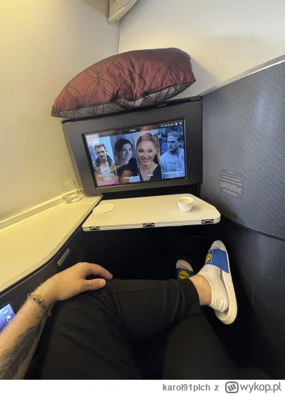 karol91plch - W drodze do Siem Reap xd 
Jutubera Mańka ☺️

#raportzpanstwasrodka