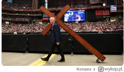 Kempes - #heheszki #bekazprawakow #usa 

Jezus może zazdrościć... w USA jednak umio w...
