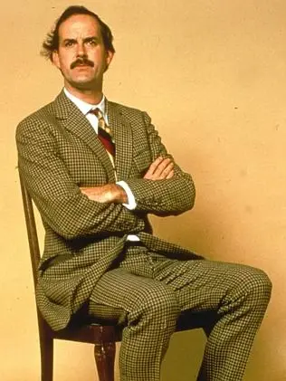 Walimbrachol - @AidsFiesta: Oczywiście, że Bazyla ( ͡° ͜ʖ ͡°)